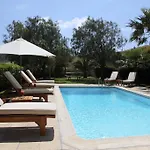 Villa Eve Rozaki *