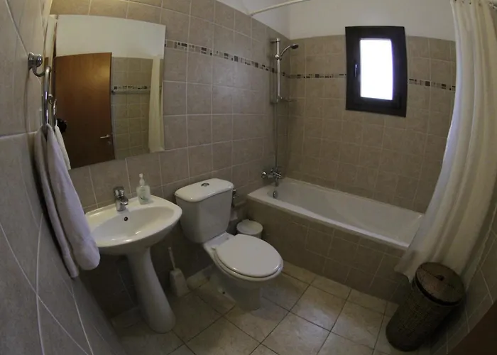 Eve Rozaki Pissoúri