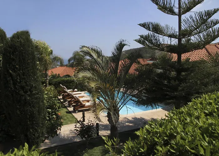 Eve Rozaki Pissoúri